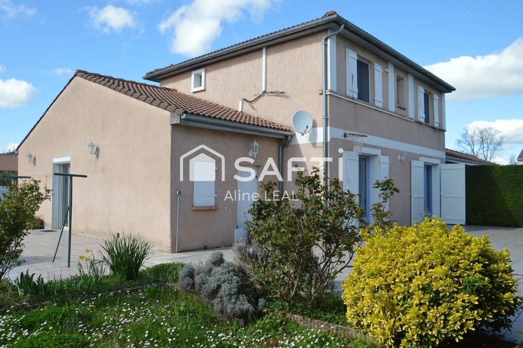 Achat maison à vendre 3 chambres 138 m² - Castelsarrasin