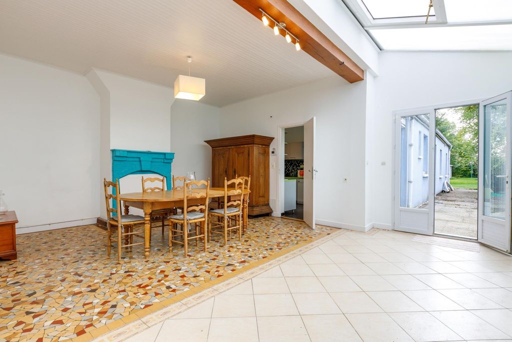 Achat maison à vendre 7 chambres 220 m² - Vignacourt