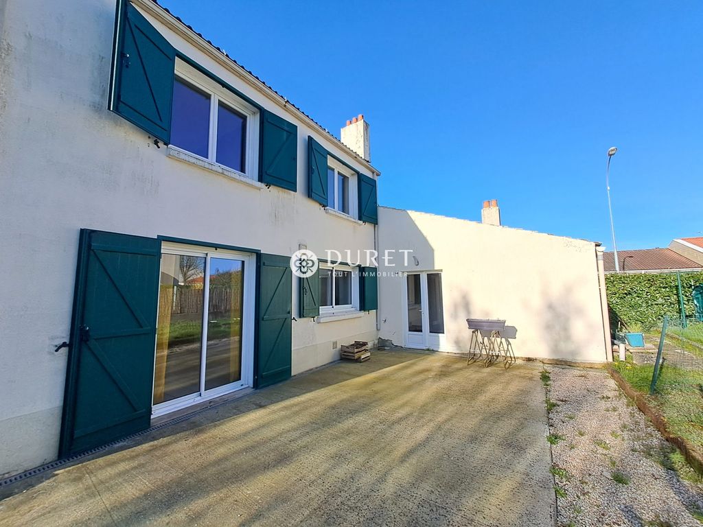 Achat maison à vendre 3 chambres 90 m² - La Roche-sur-Yon