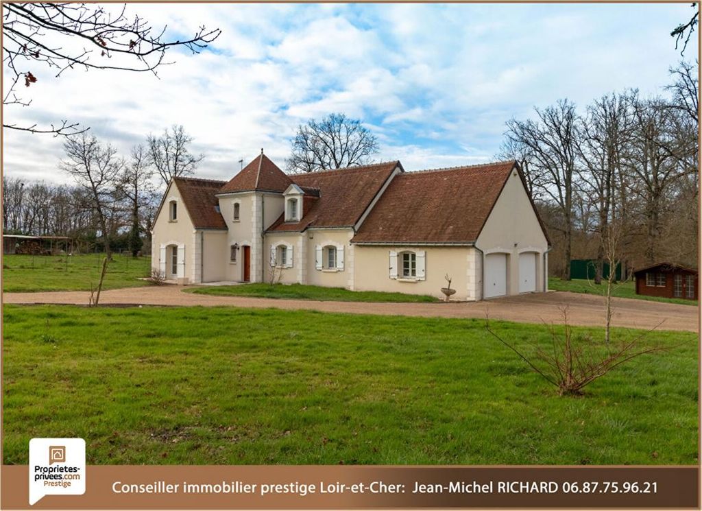 Achat maison à vendre 3 chambres 240 m² - Pruniers-en-Sologne