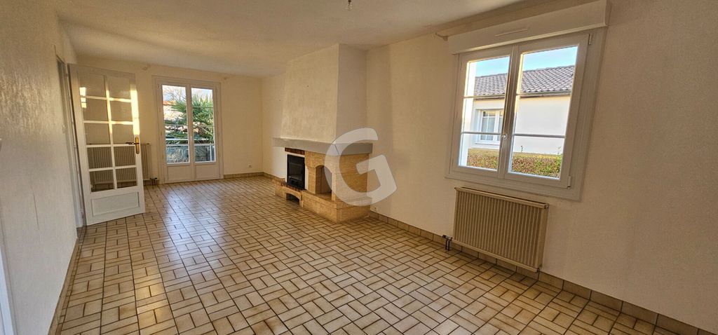 Achat maison 3 chambre(s) - Le Poiré-sur-Vie