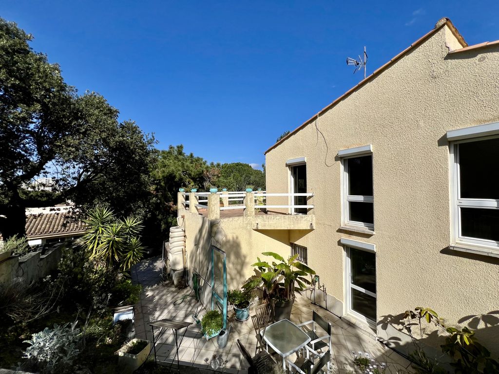 Achat maison à vendre 3 chambres 95 m² - La Seyne-sur-Mer