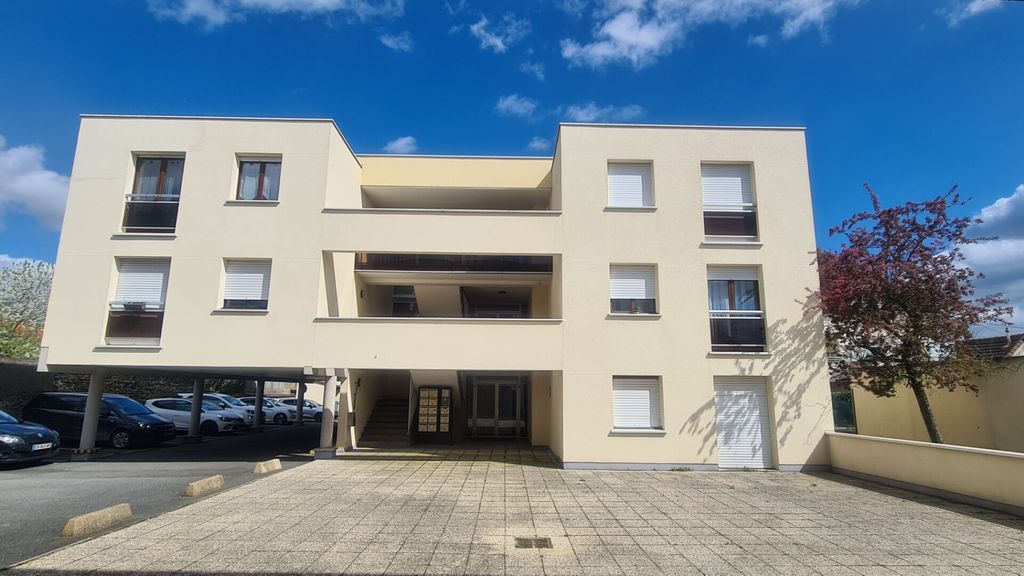 Achat studio à vendre 30 m² - Ozoir-la-Ferrière