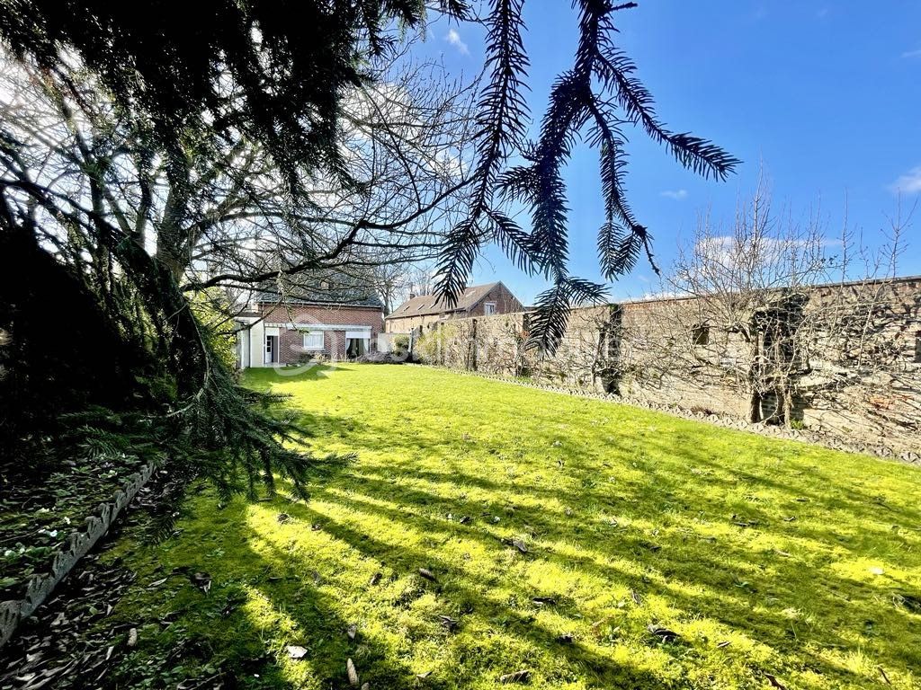 Achat maison à vendre 3 chambres 115 m² - Solesmes