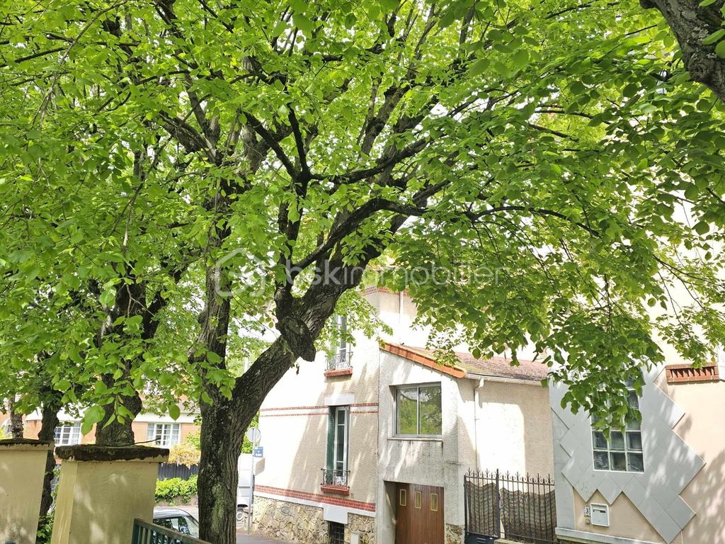 Achat maison à vendre 4 chambres 118 m² - Nanterre