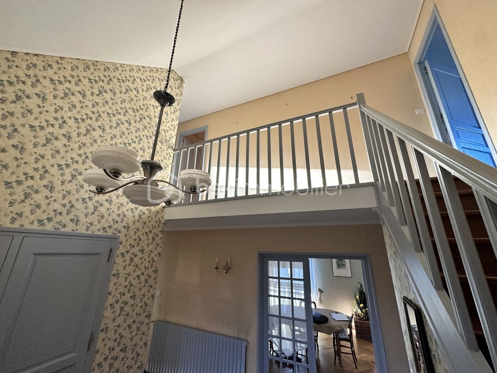 Achat maison à vendre 5 chambres 170 m² - Lambres-lez-Douai