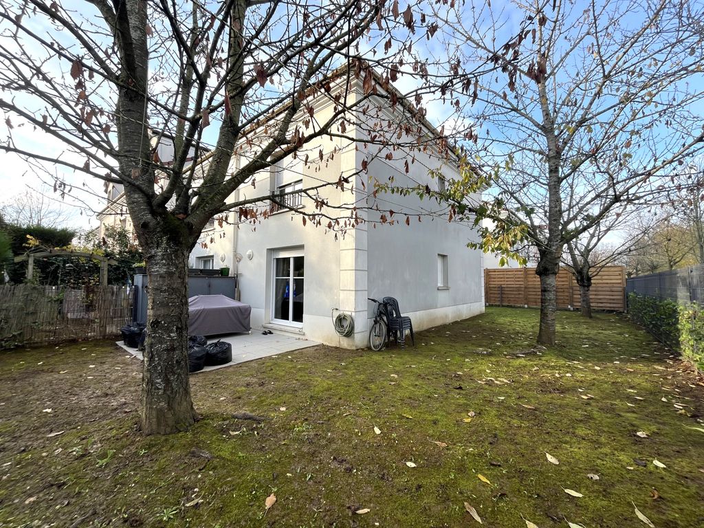 Achat maison à vendre 3 chambres 80 m² - Moissy-Cramayel