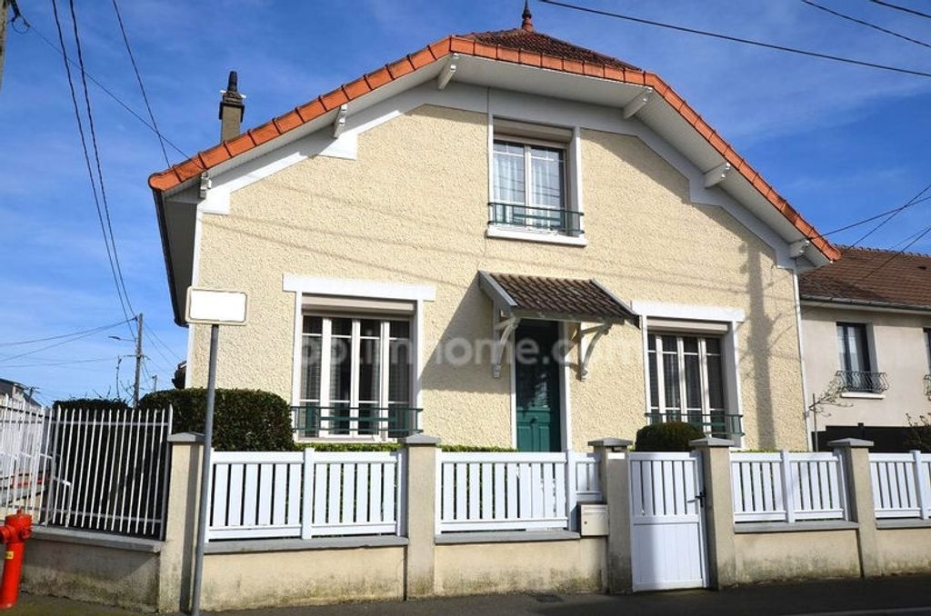 Achat maison à vendre 4 chambres 115 m² - Le Mans