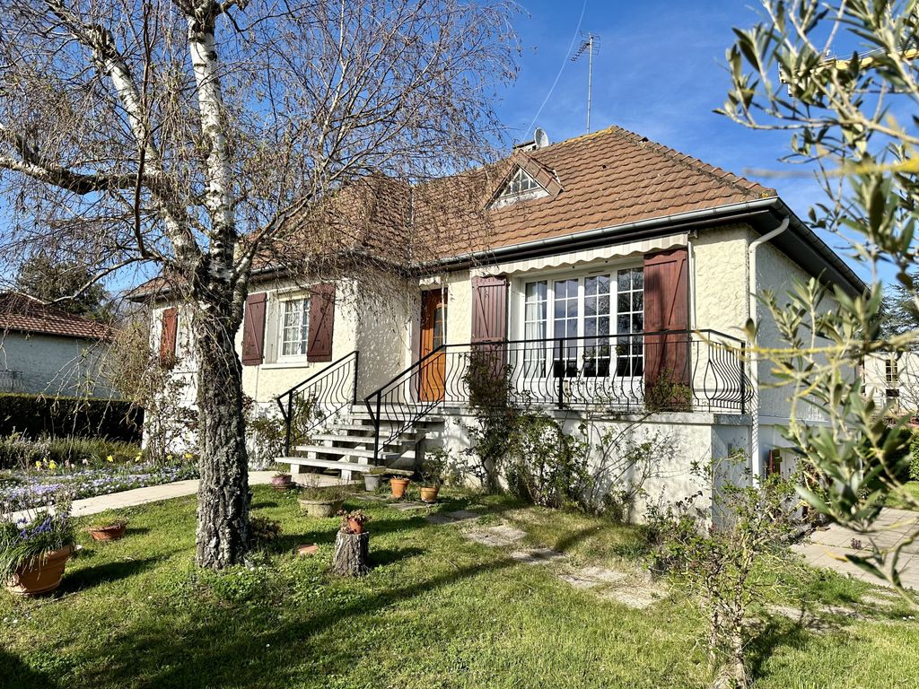 Achat maison à vendre 5 chambres 136 m² - Poitiers