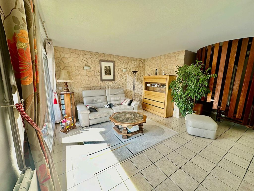 Achat maison à vendre 4 chambres 114 m² - Cergy