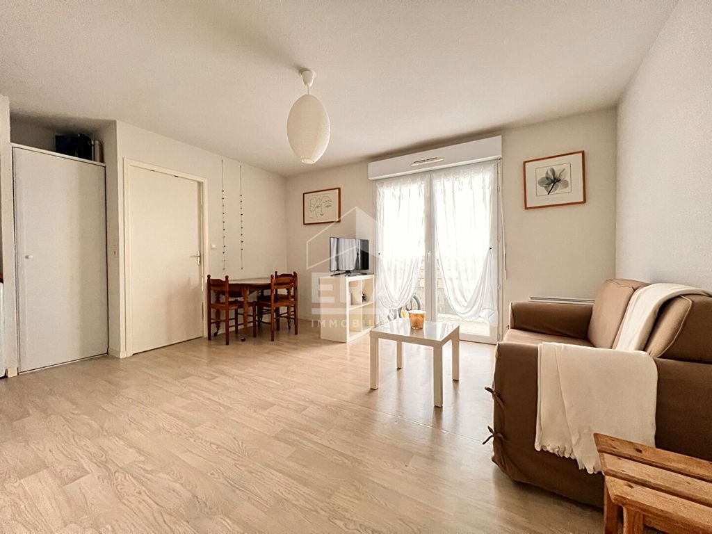 Achat appartement à vendre 2 pièces 41 m² - Poligné