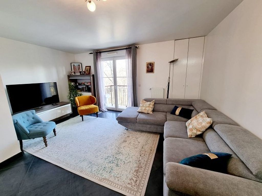 Achat appartement à vendre 3 pièces 67 m² - Maisons-Alfort