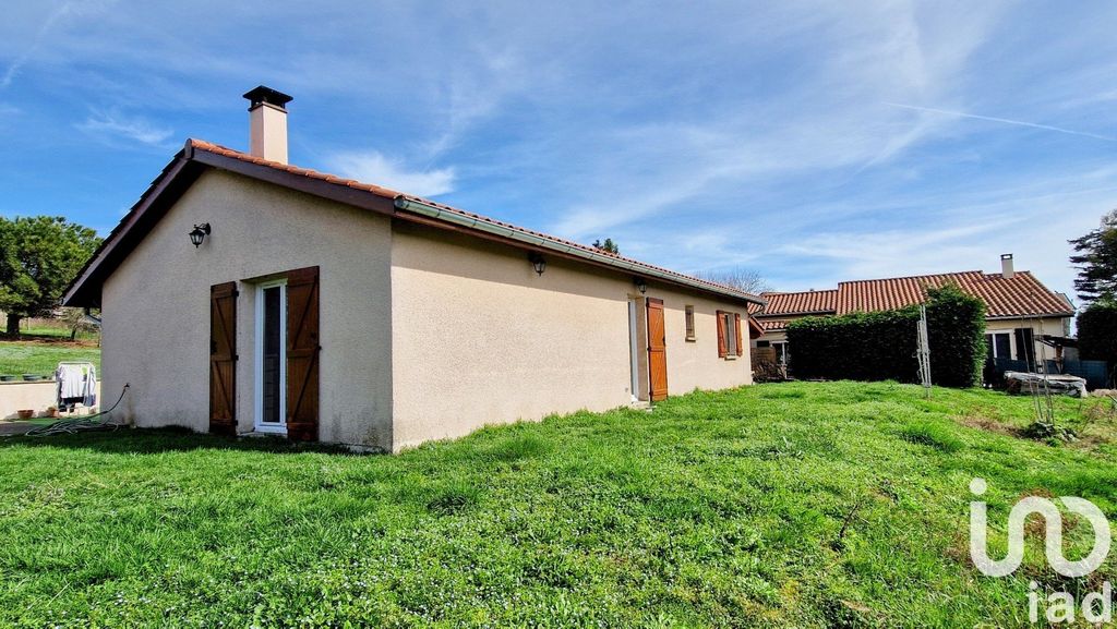 Achat maison à vendre 4 chambres 106 m² - Duerne