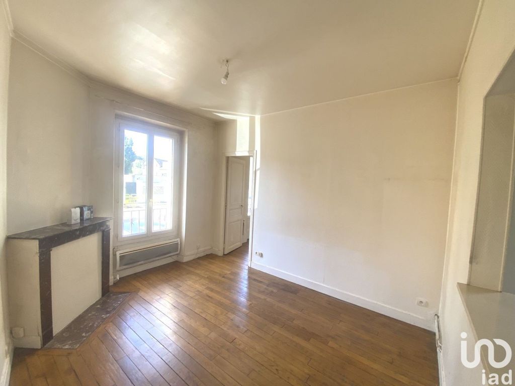 Achat appartement à vendre 2 pièces 34 m² - Corbeil-Essonnes