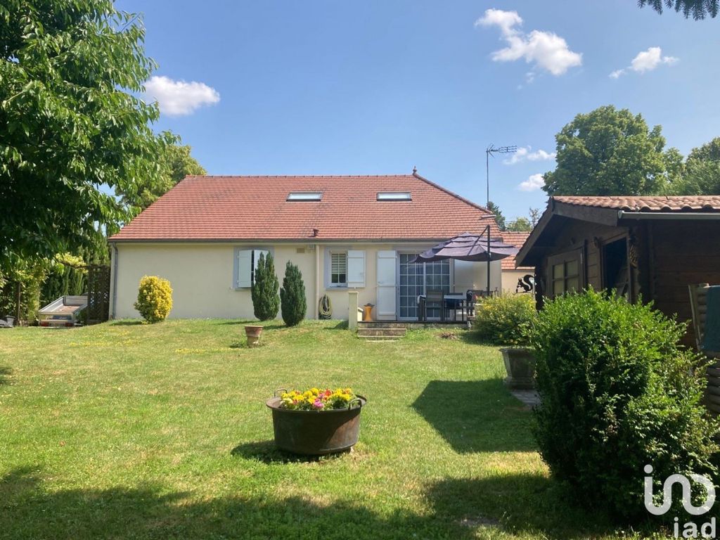 Achat maison à vendre 2 chambres 125 m² - Marigny-le-Châtel