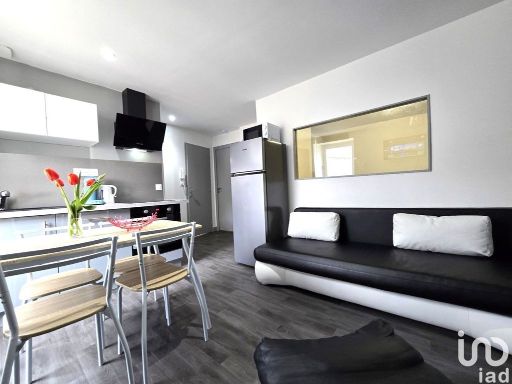 Achat appartement à vendre 7 pièces 107 m² - Romagnat