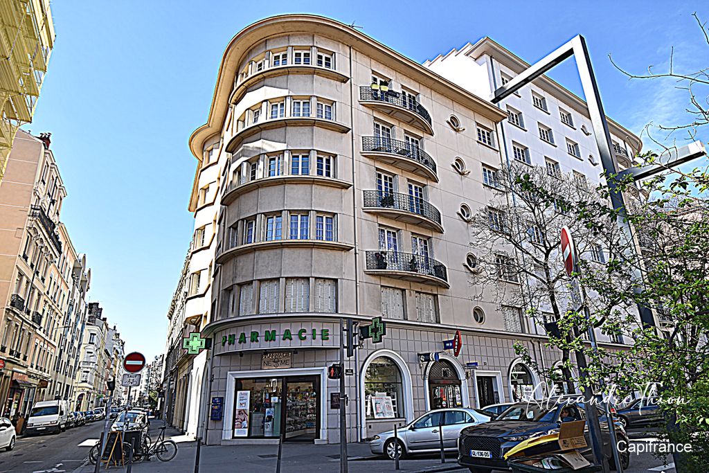 Achat appartement à vendre 6 pièces 202 m² - Lyon 7ème arrondissement