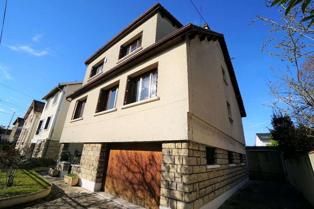 Achat maison à vendre 5 chambres 160 m² - Aulnay-sous-Bois