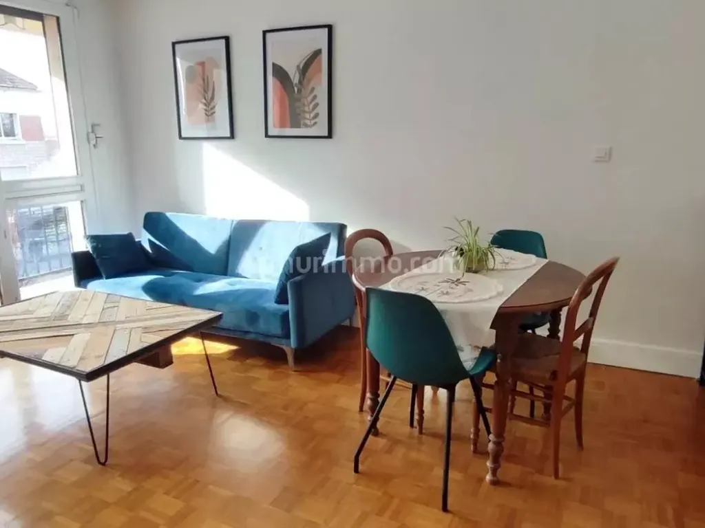 Achat appartement à vendre 4 pièces 80 m² - Saint-Maur-des-Fossés