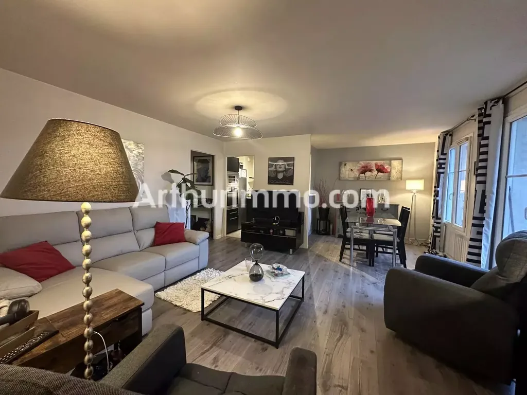 Achat appartement à vendre 3 pièces 63 m² - Les Pavillons-sous-Bois