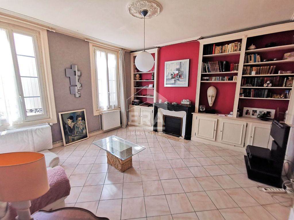 Achat maison à vendre 3 chambres 150 m² - Cognac