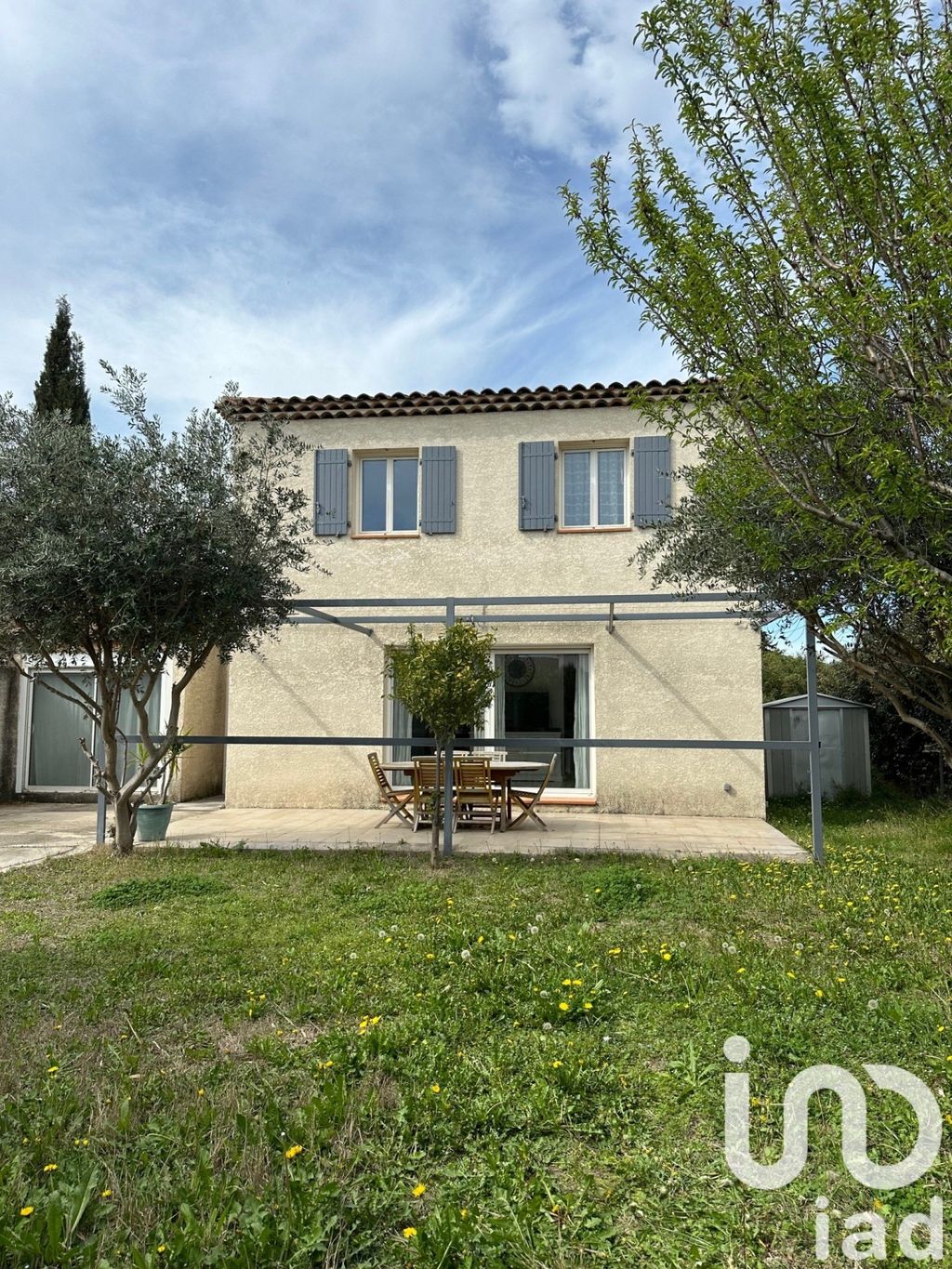 Achat maison à vendre 4 chambres 105 m² - Sénas