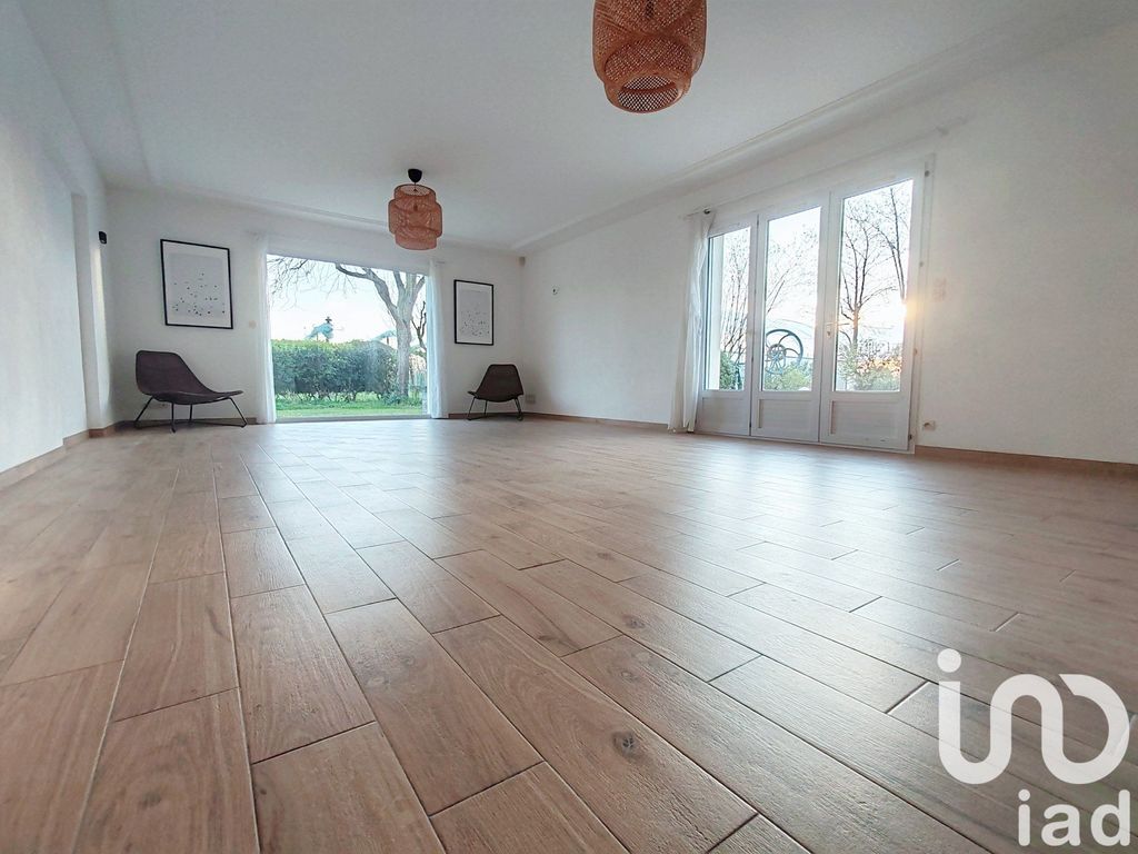 Achat maison à vendre 6 chambres 276 m² - Sainte-Gemmes-sur-Loire