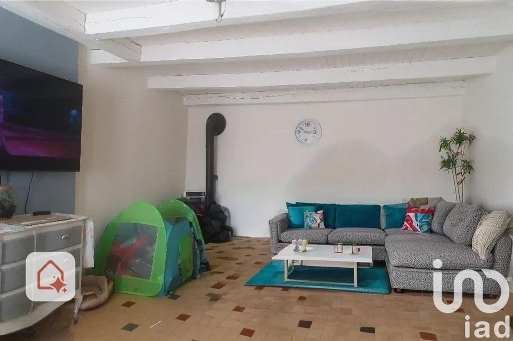 Achat maison à vendre 2 chambres 82 m² - Archignat