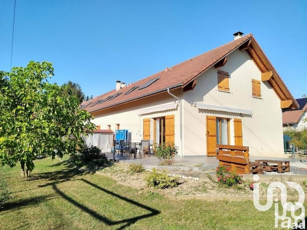 Achat maison à vendre 4 chambres 102 m² - Les Échelles