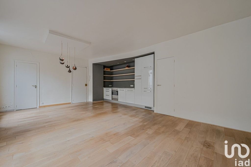 Achat appartement à vendre 2 pièces 54 m² - Paris 10ème arrondissement