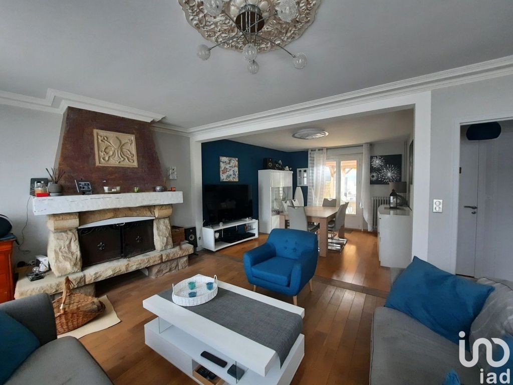 Achat maison à vendre 3 chambres 130 m² - Plesder