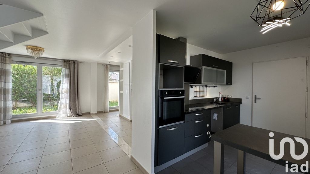 Achat maison à vendre 3 chambres 87 m² - Longpont-sur-Orge