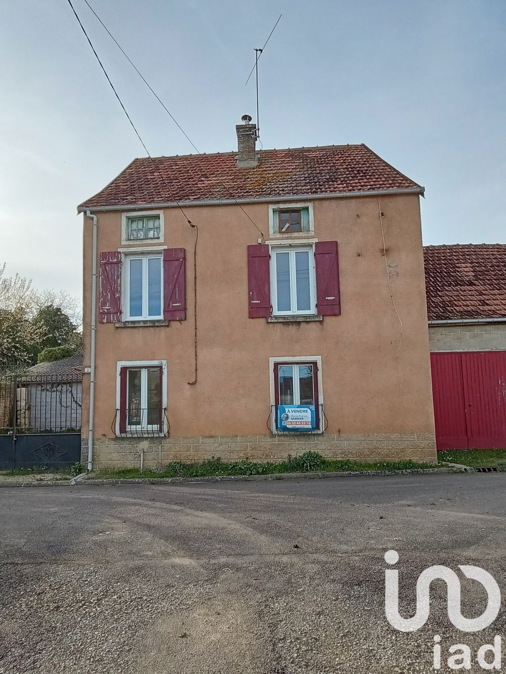 Achat maison à vendre 3 chambres 78 m² - Verdonnet