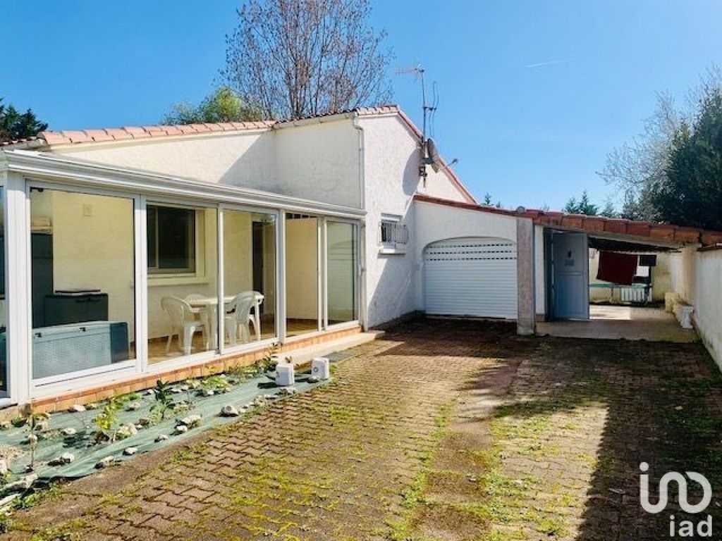 Achat maison à vendre 2 chambres 80 m² - Meschers-sur-Gironde