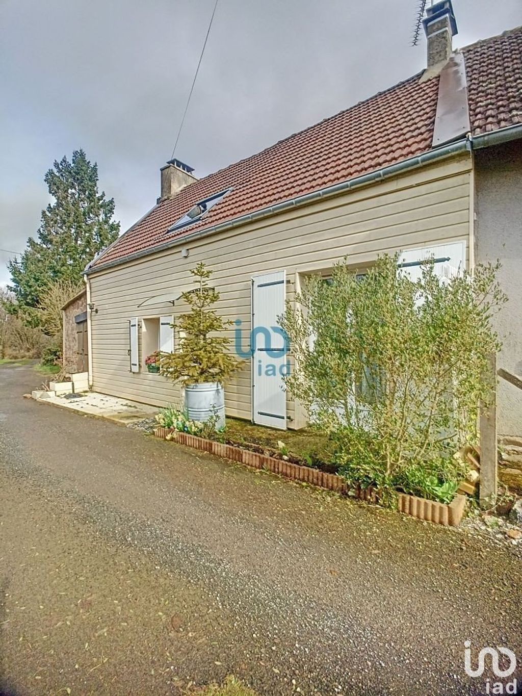 Achat maison à vendre 1 chambre 70 m² - Messei