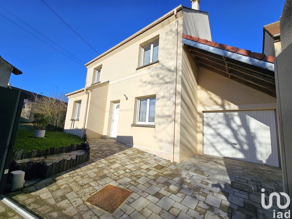 Achat maison à vendre 5 chambres 113 m² - Auneau-Bleury-Saint-Symphorien