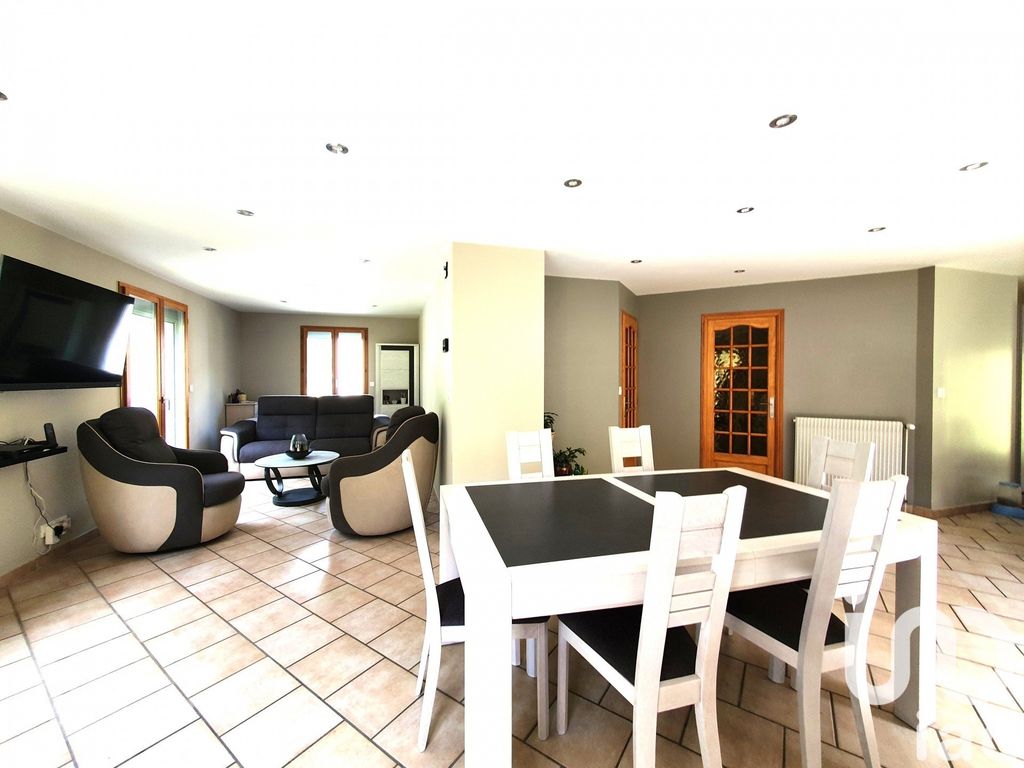 Achat maison à vendre 4 chambres 148 m² - Cauterets