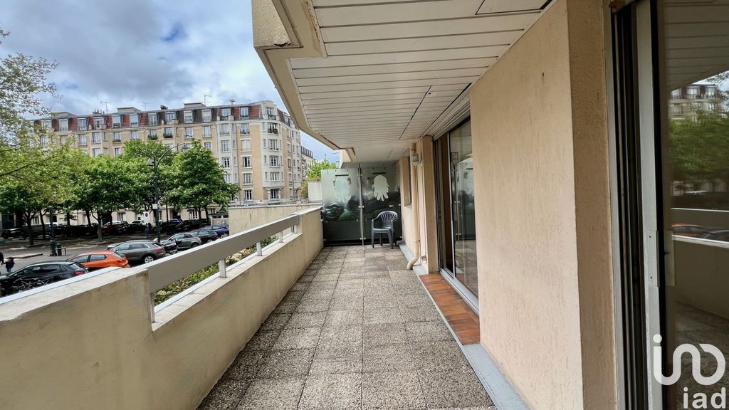 Achat appartement à vendre 2 pièces 46 m² - Saint-Mandé