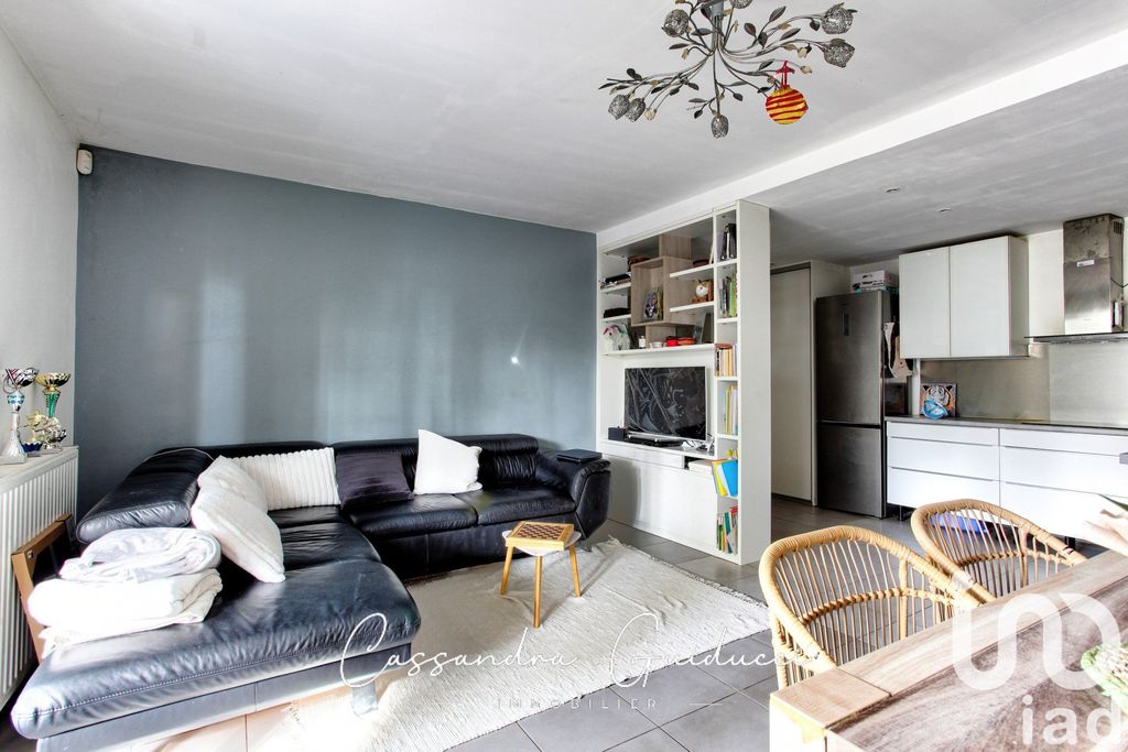 Achat appartement à vendre 3 pièces 66 m² - Marseille 10ème arrondissement