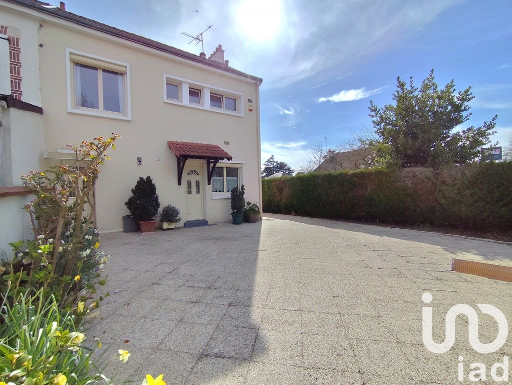 Achat maison à vendre 3 chambres 83 m² - Saint-Jean-de-Braye