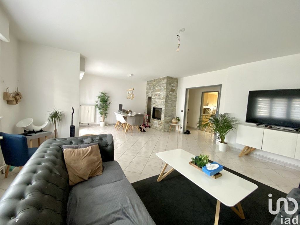 Achat appartement à vendre 4 pièces 92 m² - Rixheim