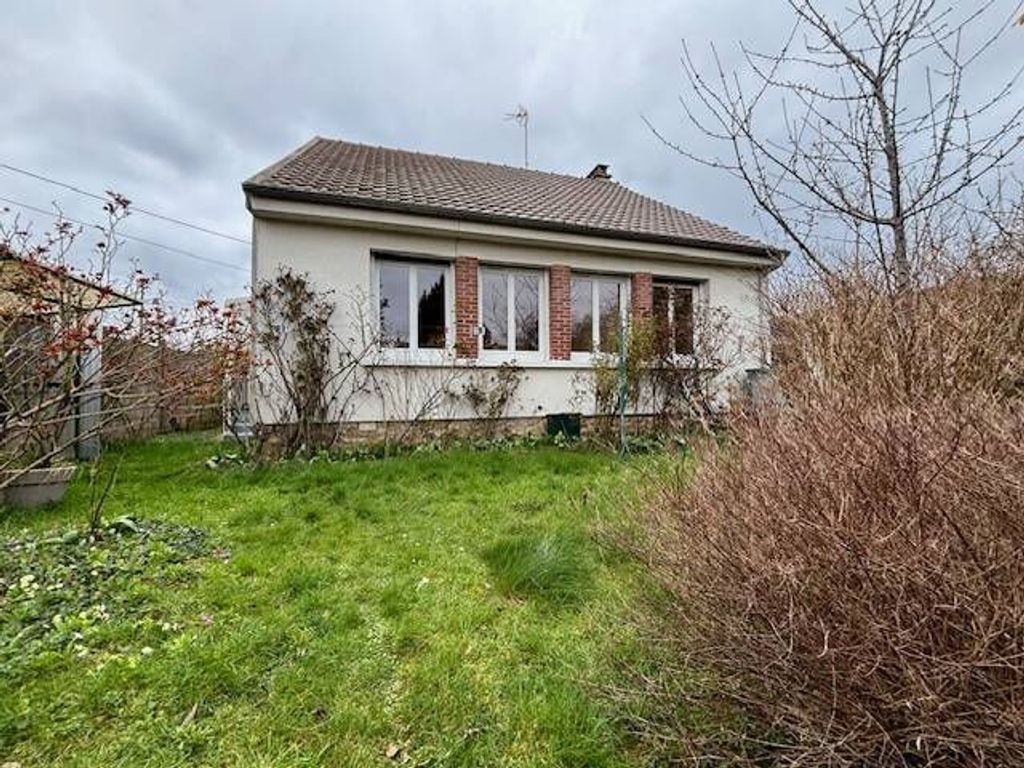 Achat maison à vendre 5 chambres 123 m² - Gretz-Armainvilliers