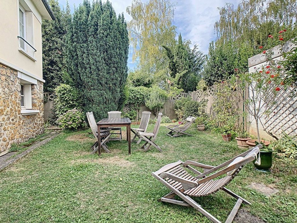 Achat maison à vendre 4 chambres 121 m² - Issy-les-Moulineaux