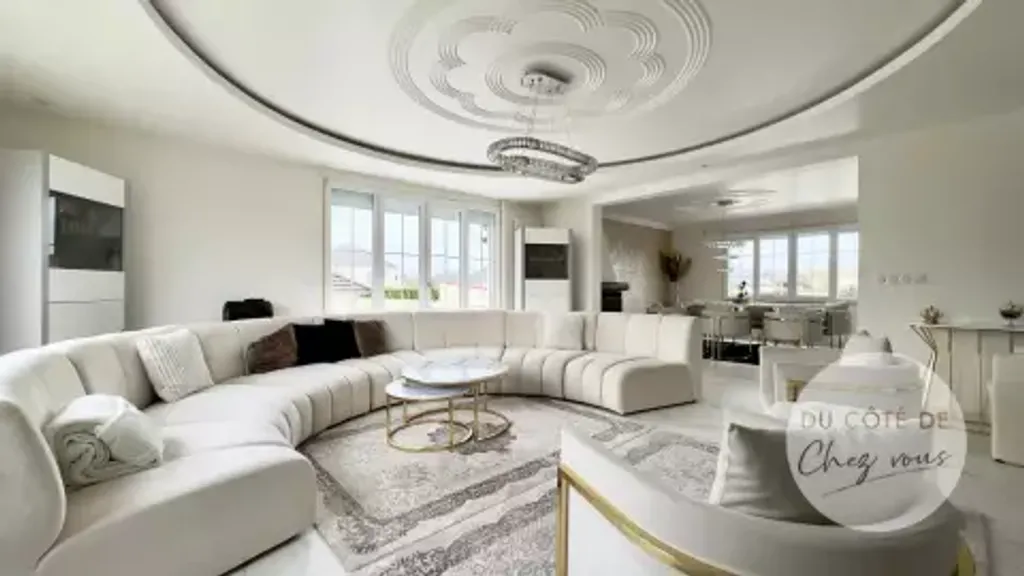 Achat maison à vendre 4 chambres 213 m² - Saint-Germain