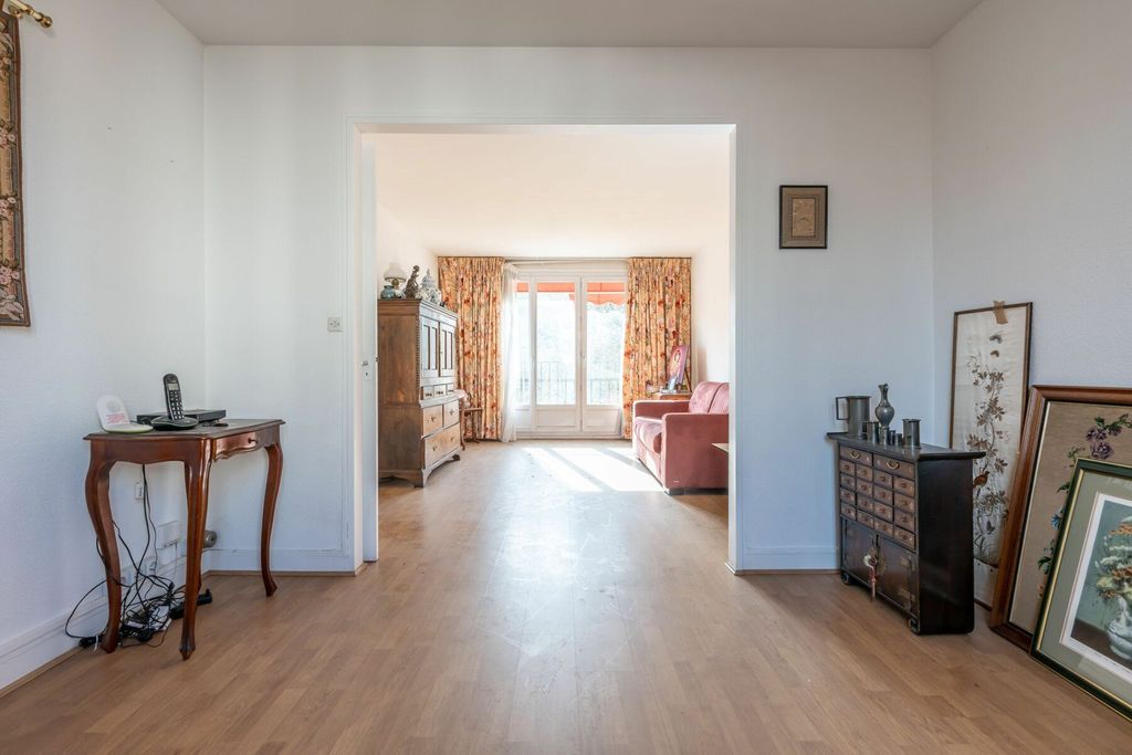 Achat appartement à vendre 5 pièces 73 m² - Joinville-le-Pont
