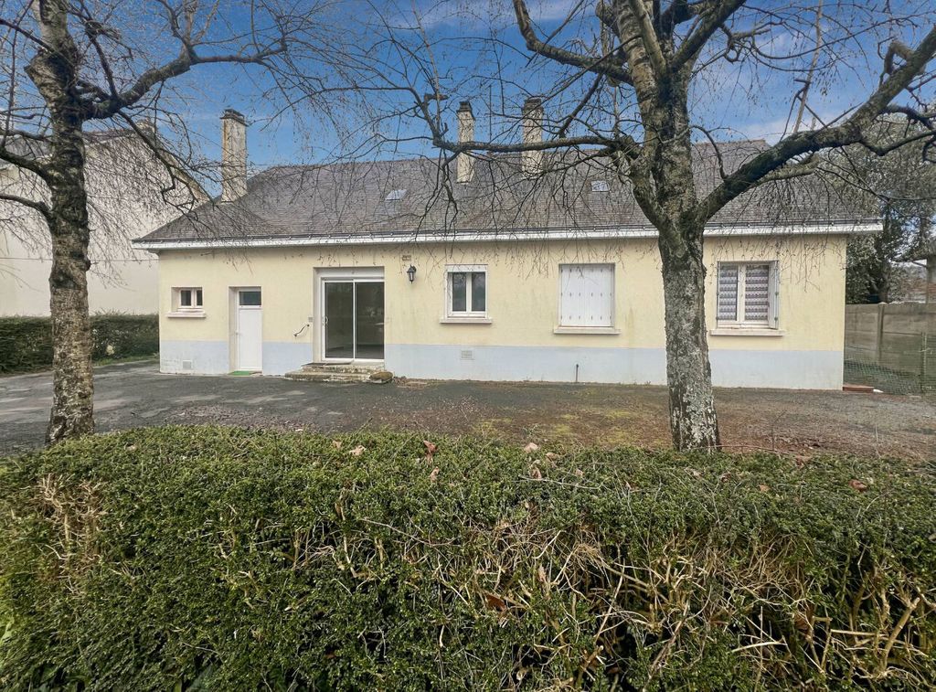 Achat maison à vendre 4 chambres 92 m² - Saint-Aubin-des-Châteaux