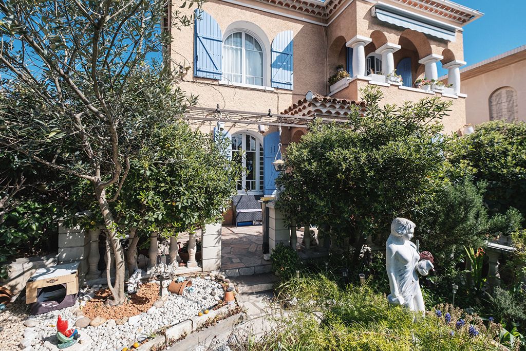 Achat maison à vendre 2 chambres 70 m² - Toulon