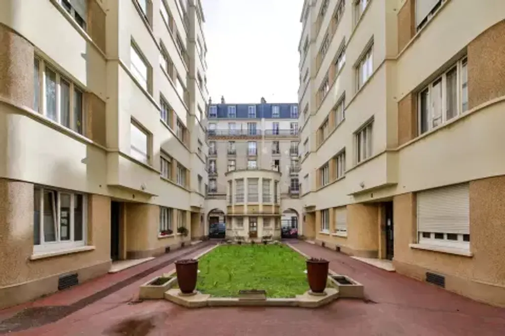 Achat studio à vendre 27 m² - Paris 15ème arrondissement