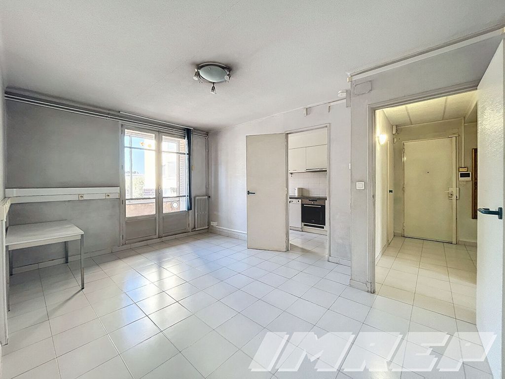 Achat appartement à vendre 5 pièces 75 m² - Marseille 9ème arrondissement
