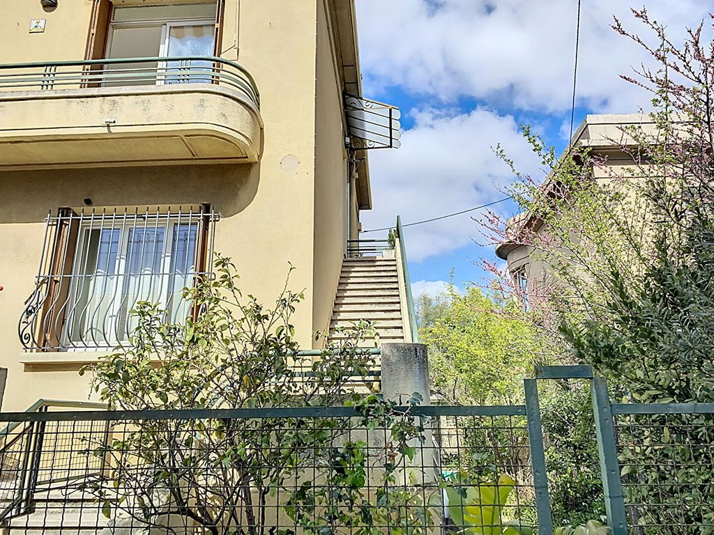 Achat maison à vendre 3 chambres 90 m² - Marseille 9ème arrondissement